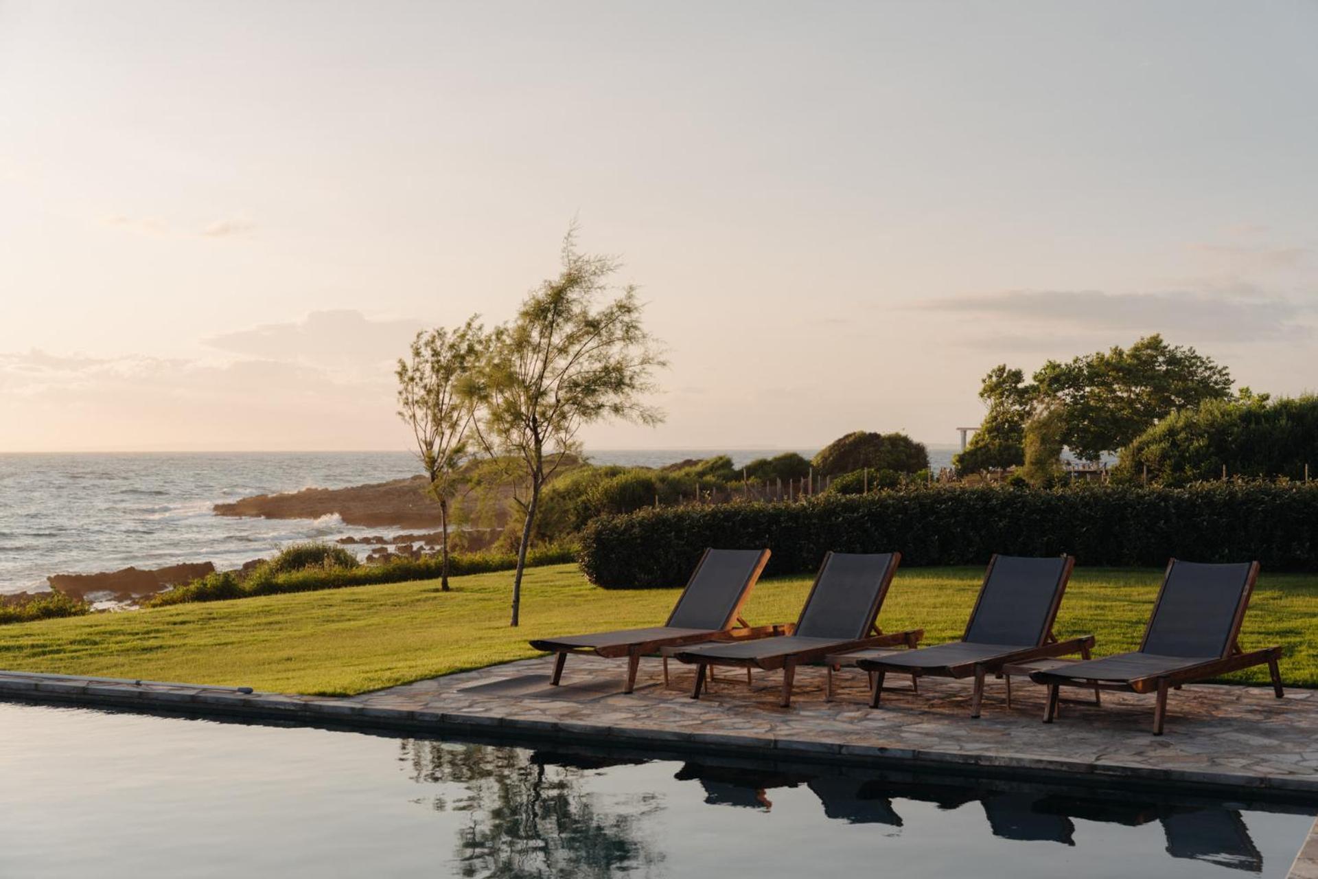 Real Life Homes Luxurious Seafront Villas Each With Their Own Private Pools Korakokhórion Dış mekan fotoğraf