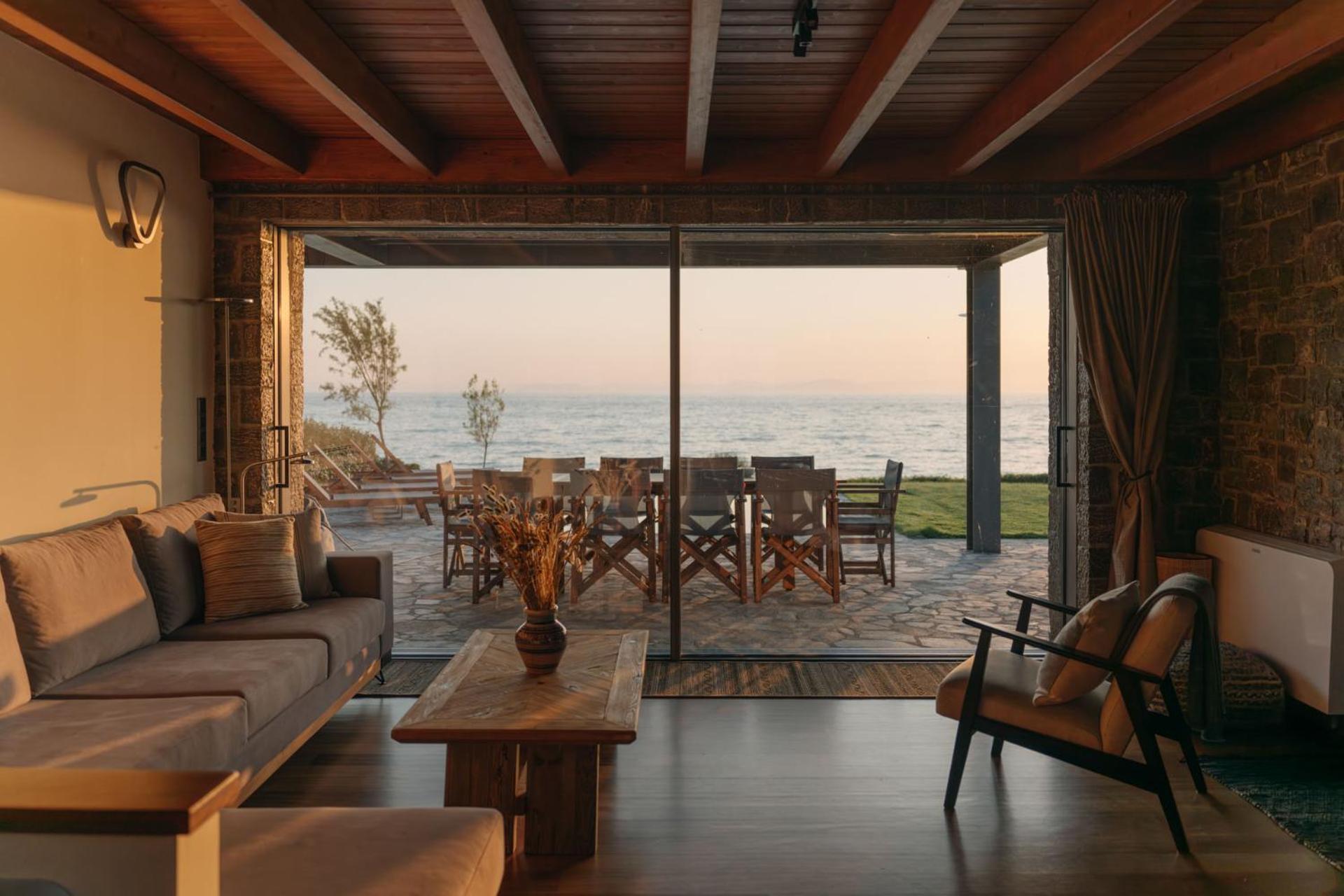 Real Life Homes Luxurious Seafront Villas Each With Their Own Private Pools Korakokhórion Dış mekan fotoğraf